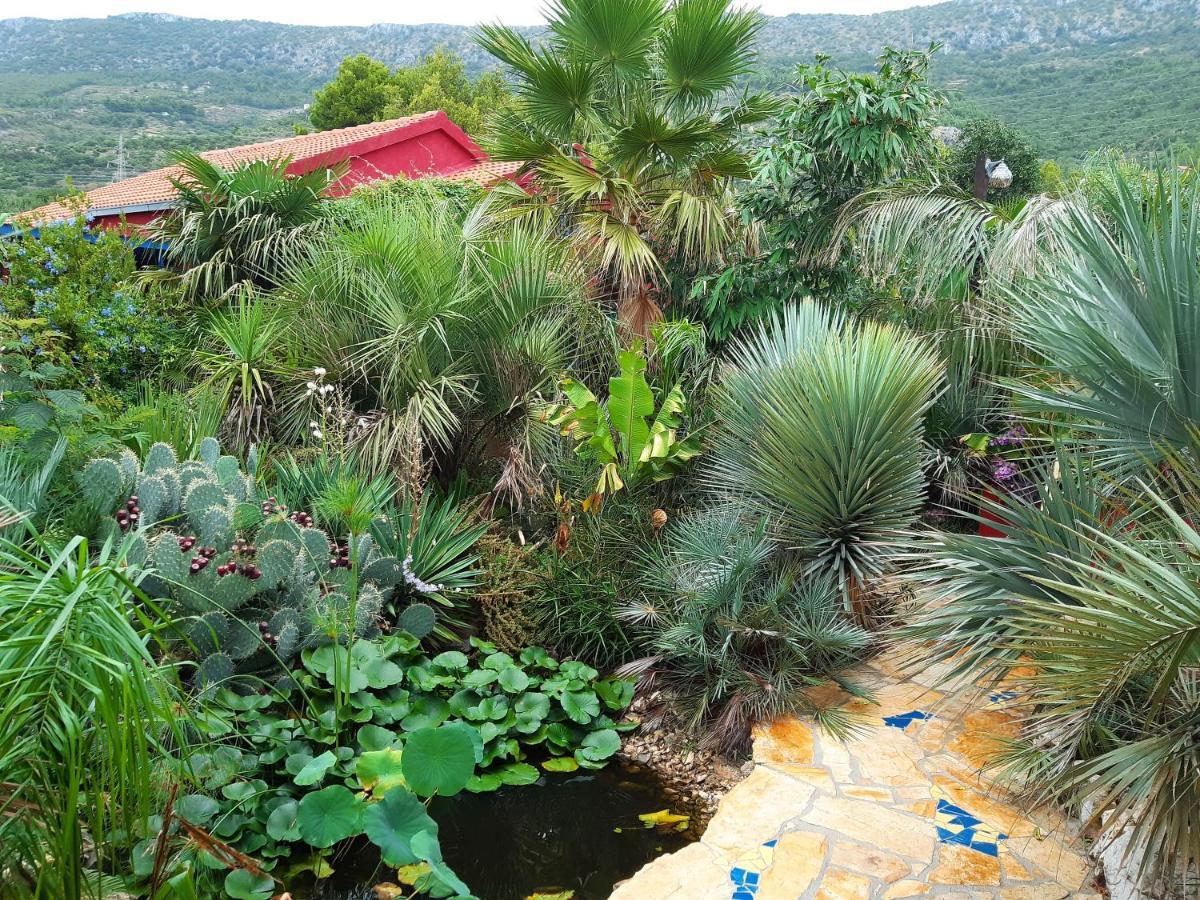 Villa Tropica, Total Privacy, Tropical Garden And Private Pool Kaštela Exteriör bild